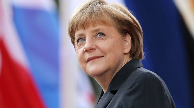وزير الاقتصاد الألماني يزور إيران على رأس وفد من رجال الأعمال