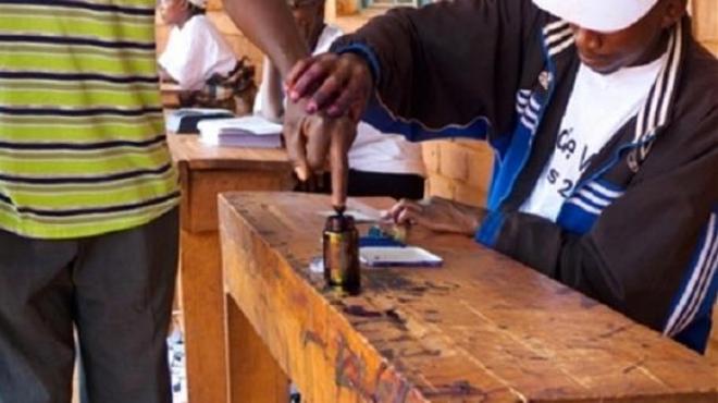 قبل 3 أيام من الانتخابات.. انسحاب 3 مرشحين من سباق الرئاسة البوروندي
