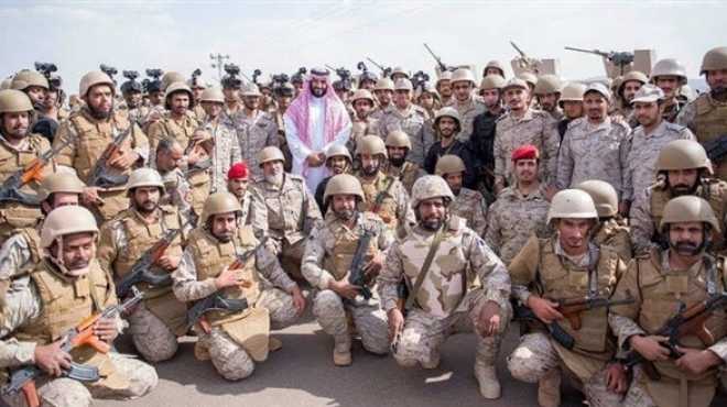 بالفيديو| وزير الدفاع السعودي يتفقد الحدود مع اليمن في عيد الفطر 