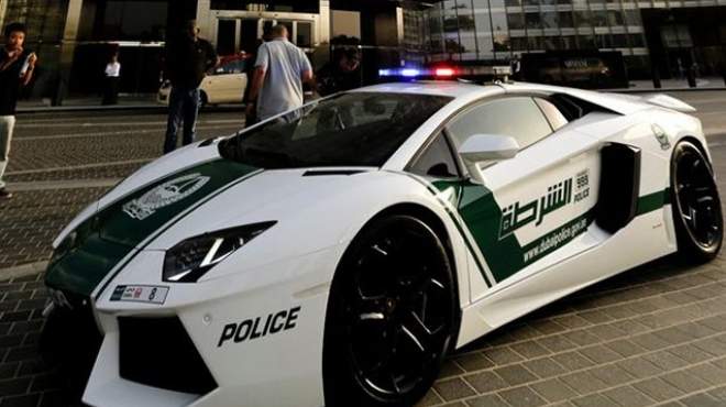 شرطة دبي تقبض على أمريكيين بسبب توجيه إشارات بذيئة لجهاز الرادار 