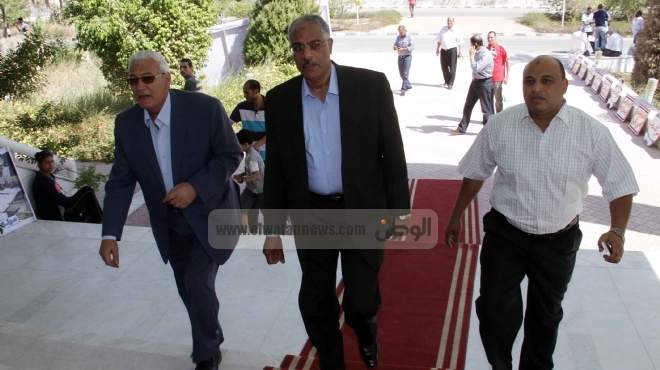 محافظ الأقصر يكرم جمال علام رئيس اتحاد كرة القدم الجديد