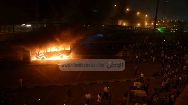 عاجل| مصرع وإصابة العشرات بانفجار عبوة ناسفة في شاحنة تحمل عمال مصنع أسمنت في سيناء