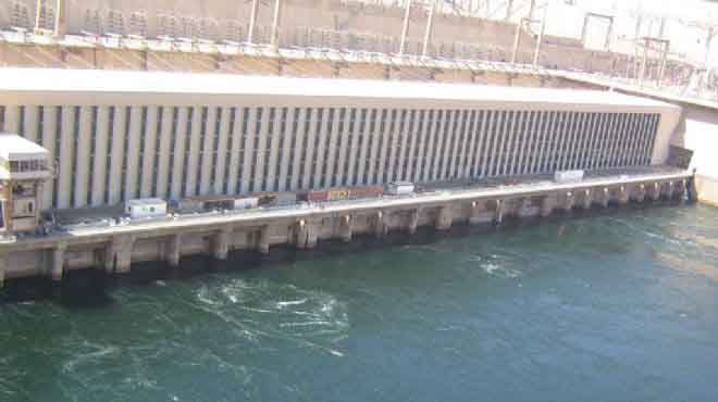 انخفاض منسوب نهر النيل أمام السد العالي مقارنة بنهاية الأسبوع الماضي