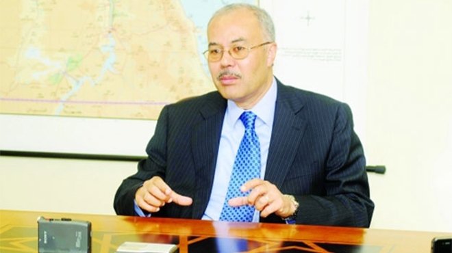 وفد قنصلي مصري برئاسة علي العشيري يصل ليبيا