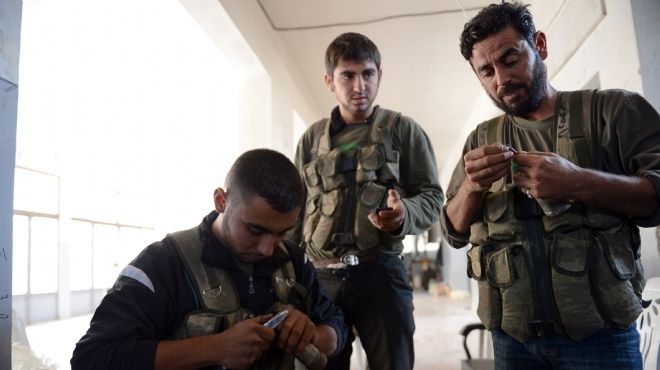 الجيش السوري الحر يؤكد وصول إمدادات من أسلحة نوعية متطورة