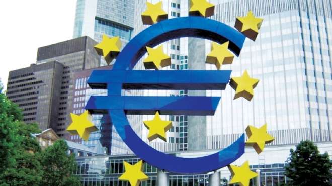 البنك الأوروبي لإعادة الإعمار والتنمية يخفض توقعات النمو الاقتصادي لروسيا ومصر