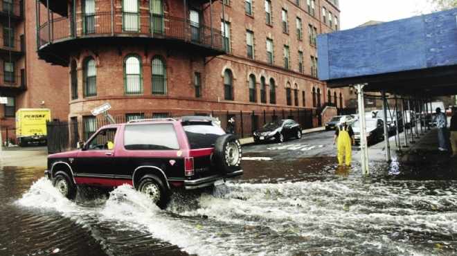  ولاية نيويورك تطلب من واشنطن تغطية تكاليف العاصفة 