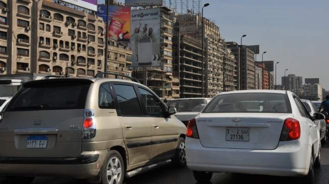  السيارات الليبية تجوب شوارع مصر بأرقامها الخاصة 