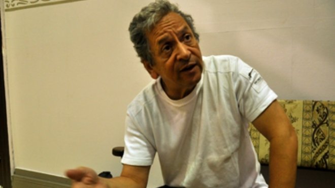 عمر عبدالعزيز رئيسا لاتحاد النقابات الفنية