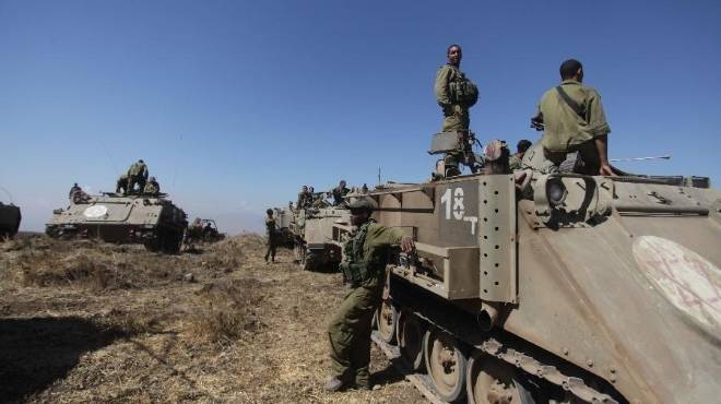 جيش إسرائيل يشن حملة اعتقالات في صفوف حماس بالضفة ويواصل إغلاق معابر غزة