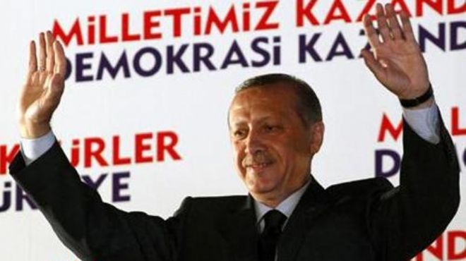 الأحزاب السياسية التركية تتفق على ربط رئاسة الأركان بوزارة الدفاع