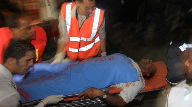 مقتل ثلاثة فلسطينين في غارة جوية اسرائيلية وسط قطاع غزة