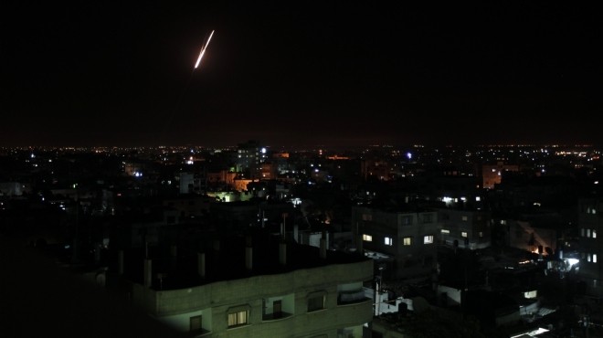 سقوط 3 قذائف صاروخية على إيلات الإسرائيلية دون خسائر