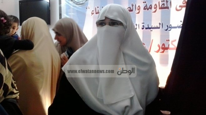  زوجة الرنتيسي من المنصورة: الضربات تزيد أهل غزة قوة وترفع من روحهم المعنوية 
