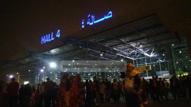 سلطات مطار القاهرة تسلم سودانيين هاربين من تنفيذ أحكام إلى الخرطوم