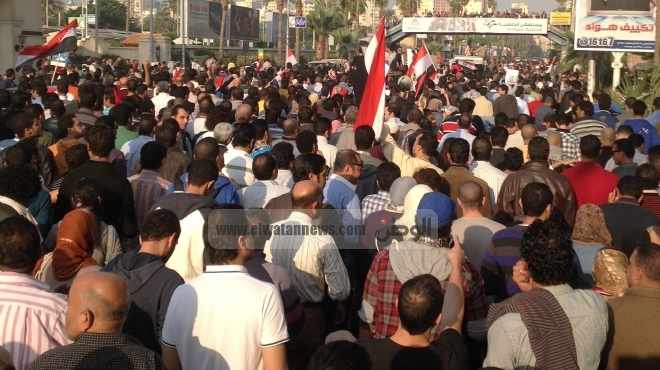 الأمن المركزي يصل سيدي جابر ويشكل كماشة مع الإخوان للقبض على المتظاهرين