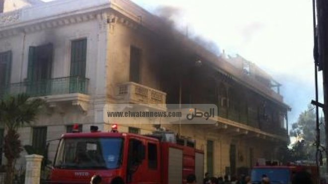 الحماية المدنية: لا علاقة للمتظاهرين بحريق مبنى الإدارة الهندسية بقناة السويس