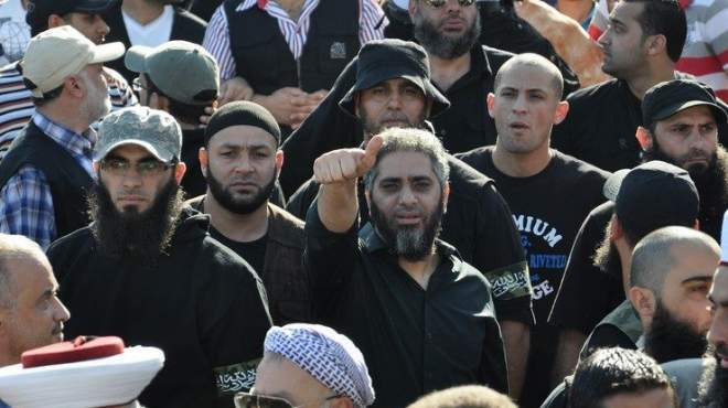 احتجاجات مسلحة في طرابلس اللبنانية بسبب اعتقال شخص ذي صلة بـ