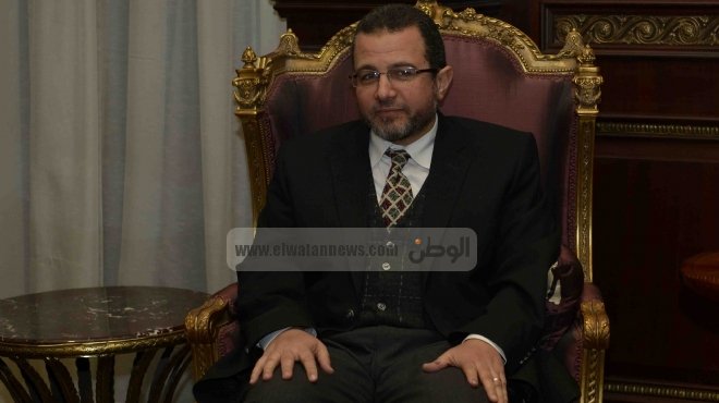 مرسي: كلفت قنديل بإجراء تعديلات وزارية تناسب تحديات المرحلة الراهنة 