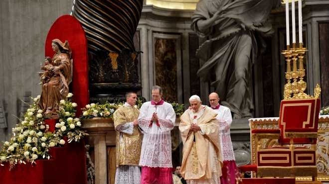  الفاتيكان: انتخاب البابا الجديد قبل نهاية مارس 