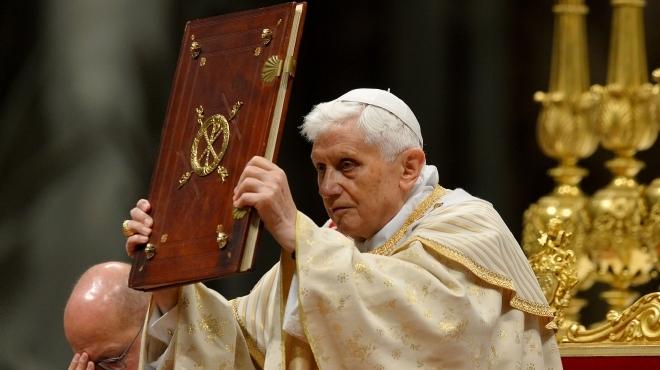 رئيس مجلس الاتحاد الأوروبي يشيد بقرار بابا الفاتيكان بالتنحي عن منصبه