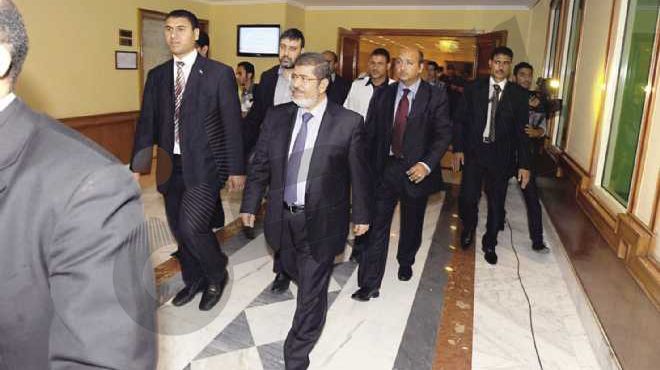 «الوطن» تنشر تفاصيل اللقاء المغلق بين «مرسى» والإعلاميين