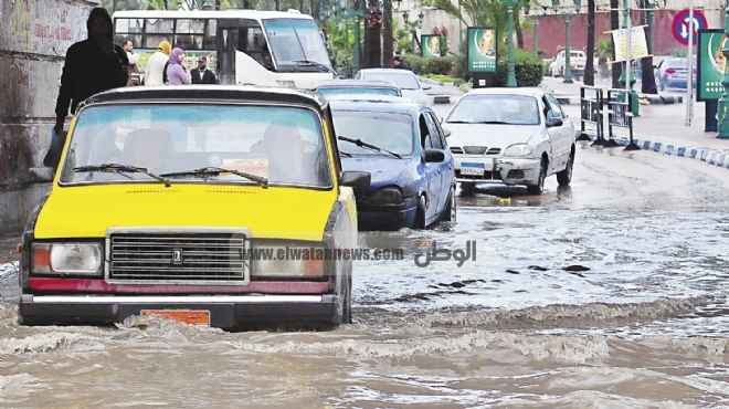  كفر الشيخ تتعرض لأمطار غزيرة أثرت على حركة الطرق 