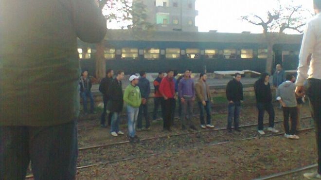  فتح محطة السكة الحديد بدمياط أمام قطار طنطا بعد غضب ركابه