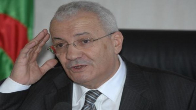 رئيس حزب الحرية والعدالة الجزائري يدعو إلى الوقوف وراء المؤسسة العسكرية