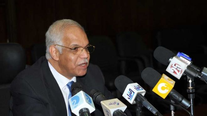 محافظ القاهرة: الرئيس السيسي خصص مليار جنيه لتطوير منطقة الدويقة