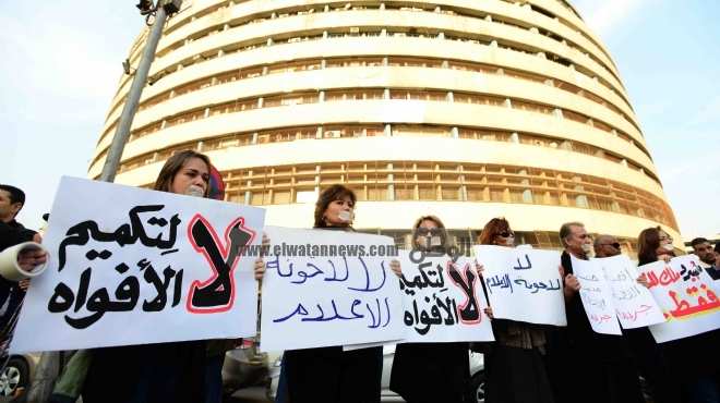 المرصد العربي لحرية الإعلام يطالب بإطلاق سراح 48 إعلاميا محتجزا