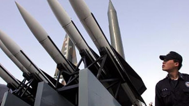 كوريا الشمالية تطلق 16 صاروخا قصير المدى باتجاه البحر