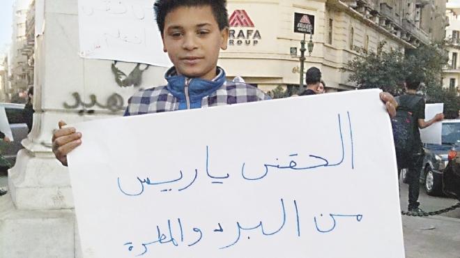 من طفل شوارع إلى «مرسى»: إلحقنى.. حاموت من البرد
