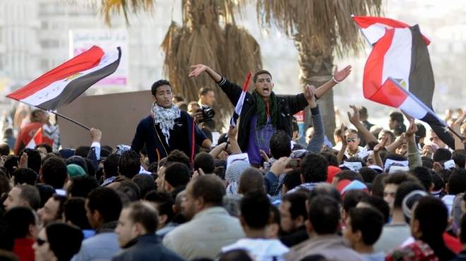  طلاب جامعة الإسكندرية يستقلون 
