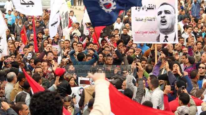 صحف عربية: الجماعة تواجه الثورة بتسليح كوادرها