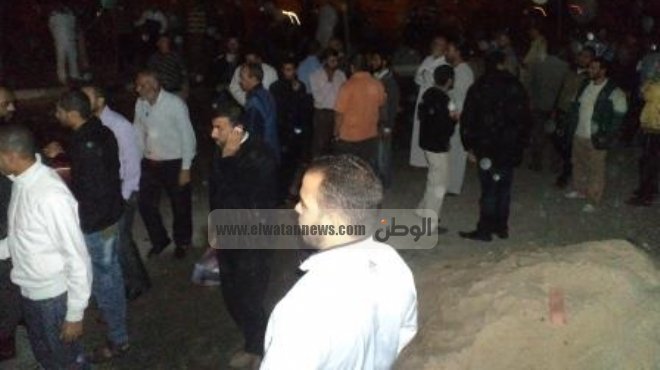 عاجل| محتجون يهاجمون قسم شرطة ثان الإسماعيلية بالمولوتوف