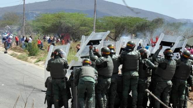 مقتل شخصين في مظاهرات معارضة للحكومة الفنزويلية 
