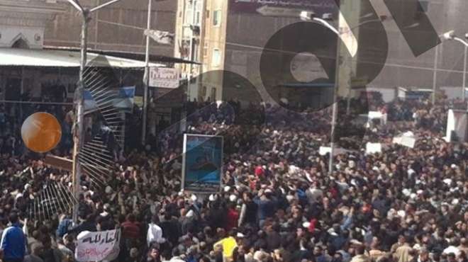  مصدر طبي: اصابة 4 بطلقات نارية في الصدر والبطن أثناء تشييع جنازة ضحايا بورسعيد