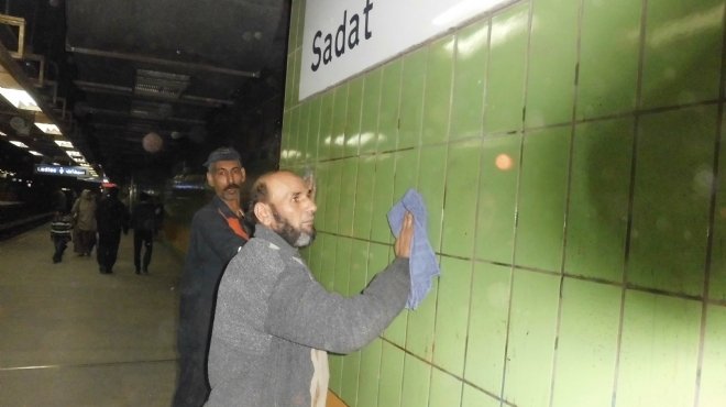 وقفة احتجاجية لـ1200 من العاملين بشركة الأمن في مترو الأنفاق اعتراضا على 