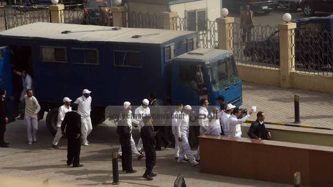 محكمة المنصورة تقرر حبس 8 قيادات بالإخوان 45 يوما بتهمة التحريض على العنف