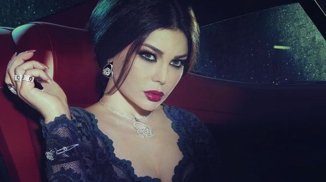  هيفاء وهبي تعود إلى مصر أول مايو ومنتج مسلسلها: لا خلافات بينها وبين شيرين عادل 