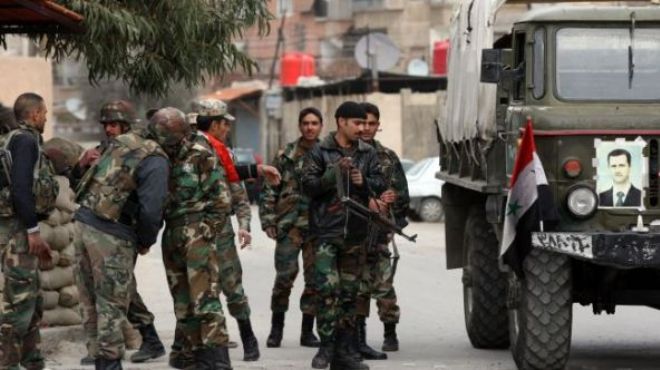 القوات النظامية السورية تواصل هجومها على حي القابون في شمال شرق دمشق