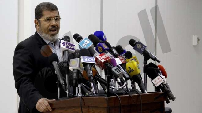 حملة مرسى: لا يوجد تسويد بطاقات لصالح مرشحنا ..ولم يطعن أحد أنصاره فلاح مناصر لـ