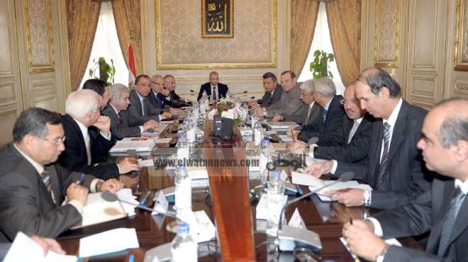 المجموعة الاقتصادية الوزارية تبحث إجراءات استعادة الثقة في الاقتصاد المصري