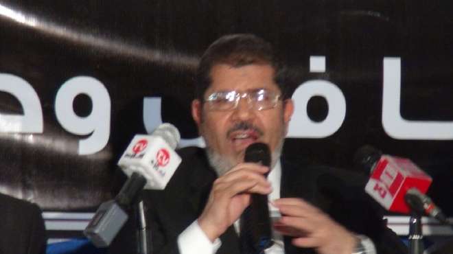 مرسى يهنىء خادم الحرمين الشريفين بنجاح العملية الجراحية