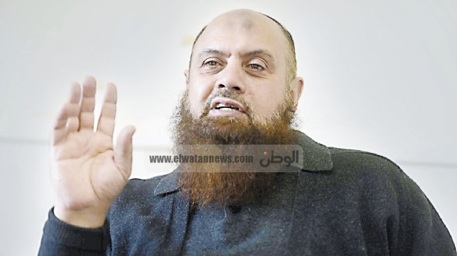 زعيم تنظيم الجهاد: الاخوان عقدت صفقة قنابل غاز سام لقتل المتظاهرين والصاقها بالجيش والشرطة
