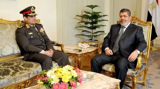 عاجل| انتهاء لقاء السيسي بالرئيس مرسي