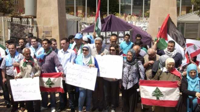  إضراب المعلمين يدشن ثورة الجياع في لبنان 