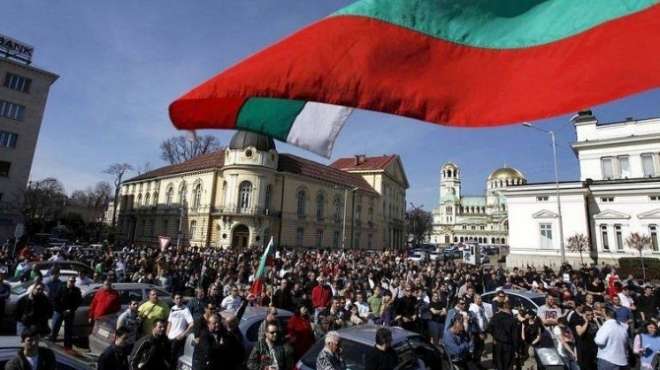  تظاهرة في العاصمة البلغارية إثر ضبط بطاقات انتخابية مزيفة عشية الانتخابات
