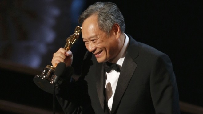 أوسكار 2013: آنج لي يفوز بجائزة أفضل مخرج عن فيلم Life of Pi